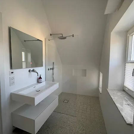 Seedorf Hideaway, Reethaus Mit Garten Und Privatsteg, Kamin, Sauna Und Hot Tub Sellin (Rugen)